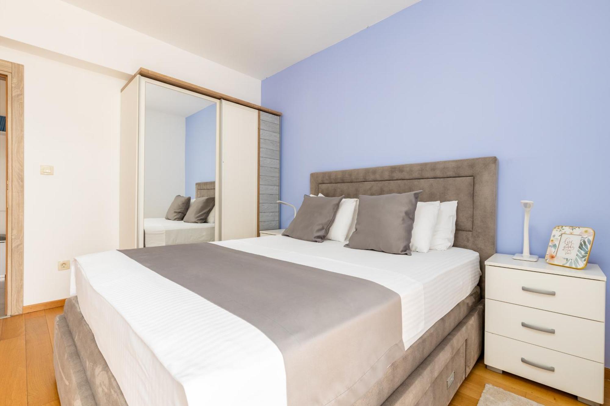 Apart Hotel M S Katunjanin Herceg Novi Exterior photo